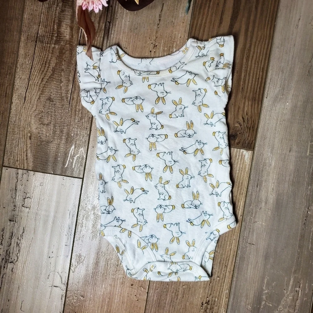 Carter's Baby Girl Infants Size 6m Bunny Rabbit Bodysuit Easter Spring Cotton